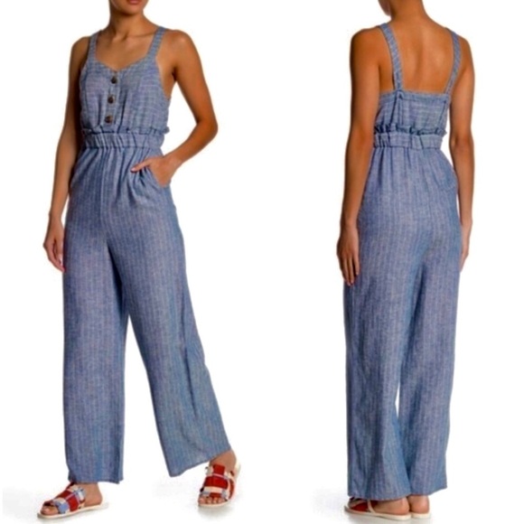 Romeo Juliet Linen Blue Chambray Jumpsuit - Picture 1 of 7
